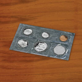 Final Years of Silver Era US Proof Coin Sets 11365 0014 m room