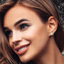 2024 Earrings 11782 0027 m model