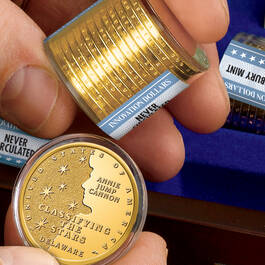 Statehood Innovation Dollars 1668 0159 d hand shot