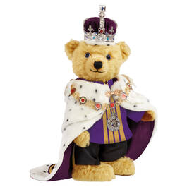 Charles III Coronation Bear by Merrythought 11824 0019 d sideview