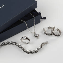 The Midnight Elegance Collection 12203 0018 f giftbox