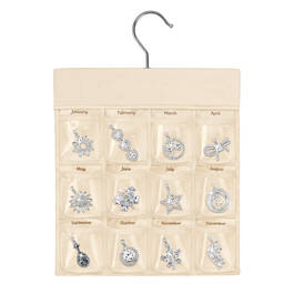 A Dazzling Year Pendant Collection 10452 0010 l organizer