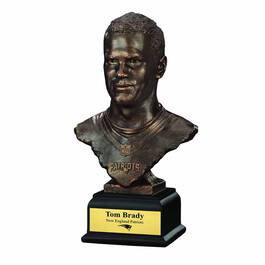 Tom Brady Portrait Sculpture 2173 001 5 2
