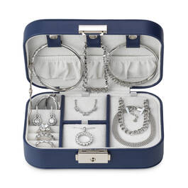 The 12 Days of Christmas Jewelry Collection 12221 0016 f displaybox