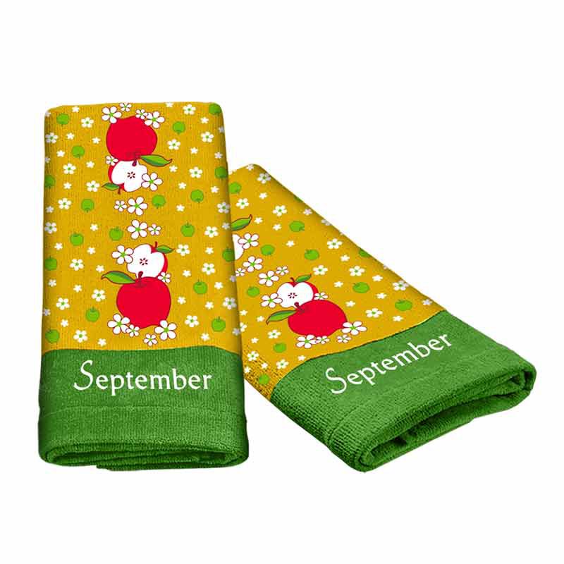 A Year of Cheer Hand Towel Collection 4824 002 2 12