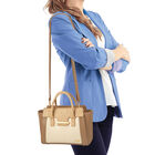 The Savannah Handbag Set 5526 0012 n modelblue
