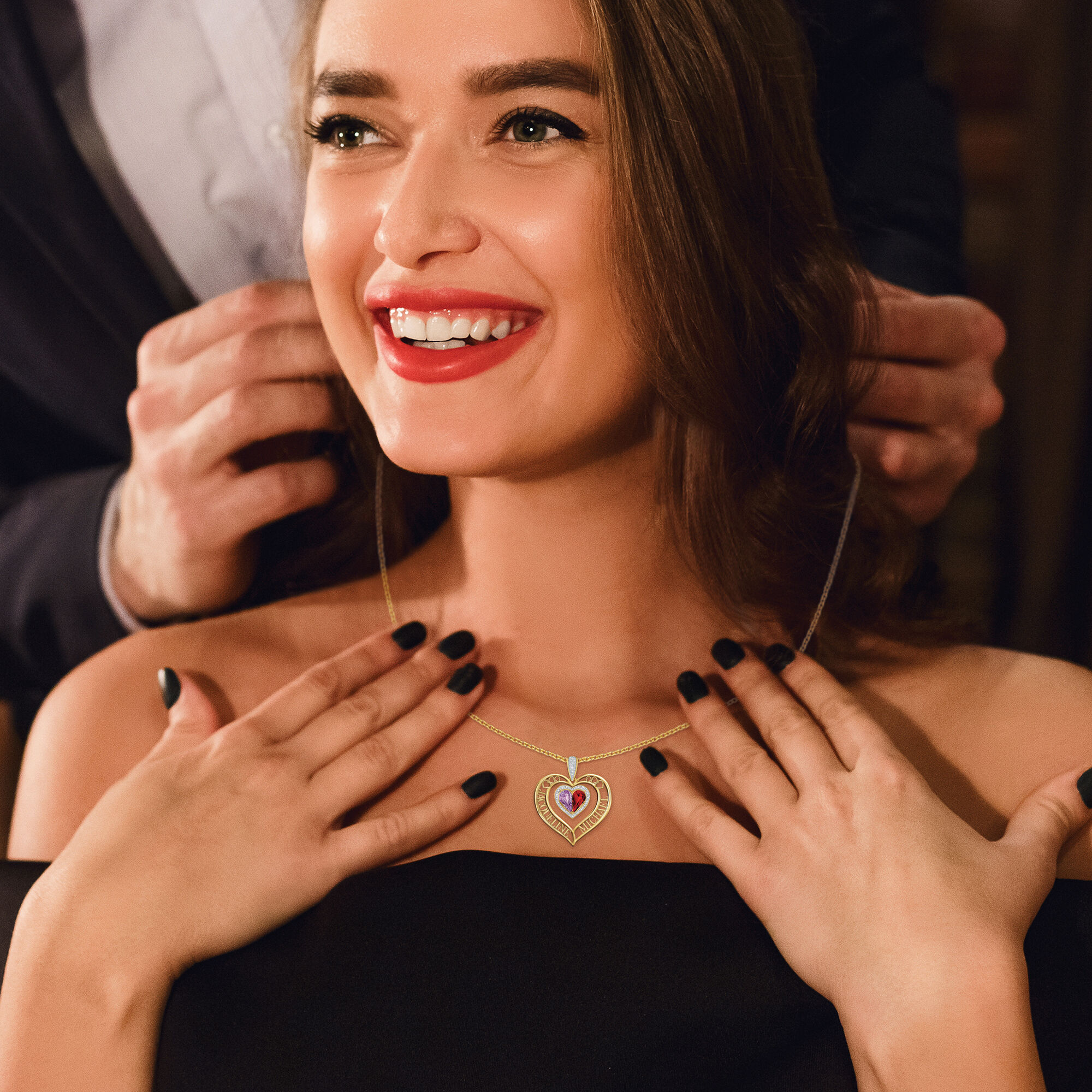 Joined heart necklace top