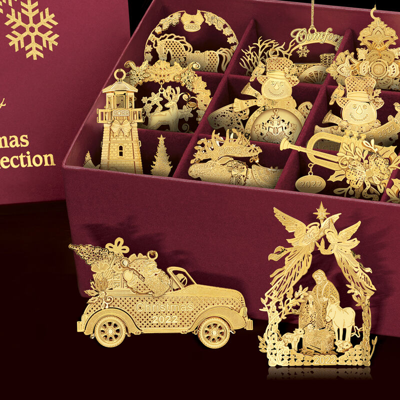 2022 Gold Christmas Ornament Collection