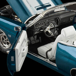 1970 Chevelle Convertible 4626 0436 d driving