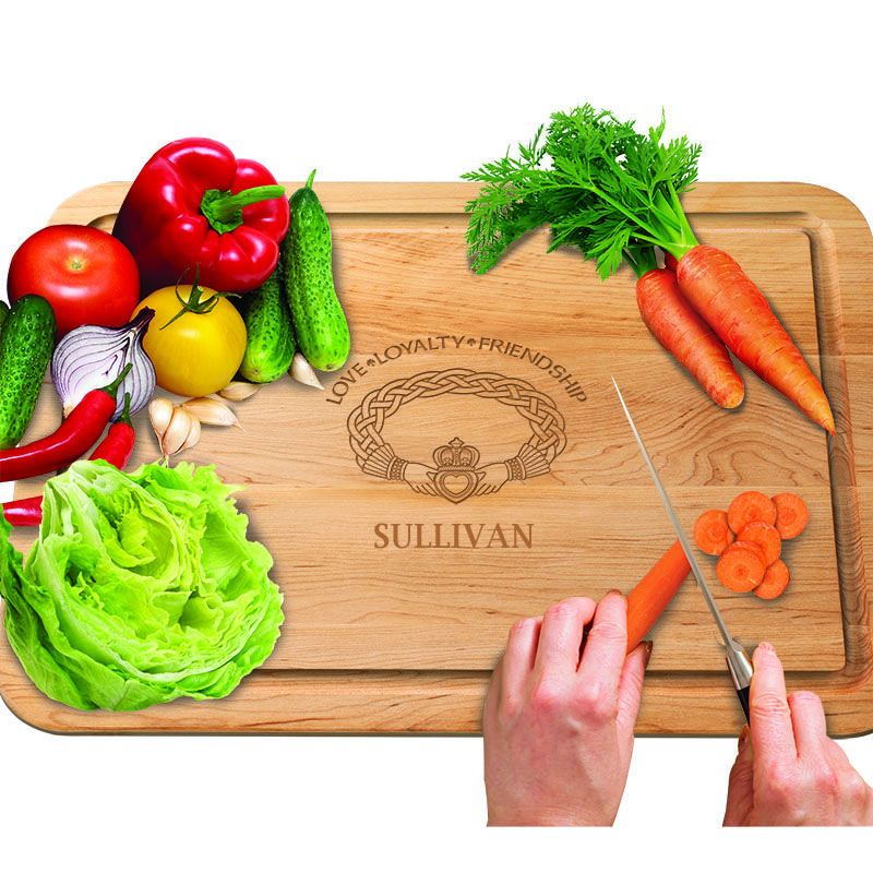 The Personalized Irish Blessing Cutting Board 5108 001 8 4