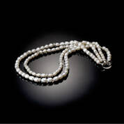 The One Hundred Pearl Necklace 11331 0015 b necklace