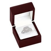 Diamond Square Cluster Ring 11236 0029 b displaybox