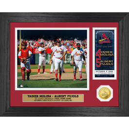 Yadier Molina Albert Pujols Commemorative Retirement Photo 4392 1790 a main