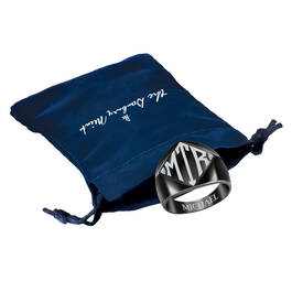 Midnight Magic Diamond Signet Ring 10831 0012 g gift pouch