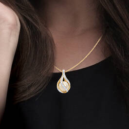 Loves Embrace Pearl Diamond Necklace 10126 0016 m model