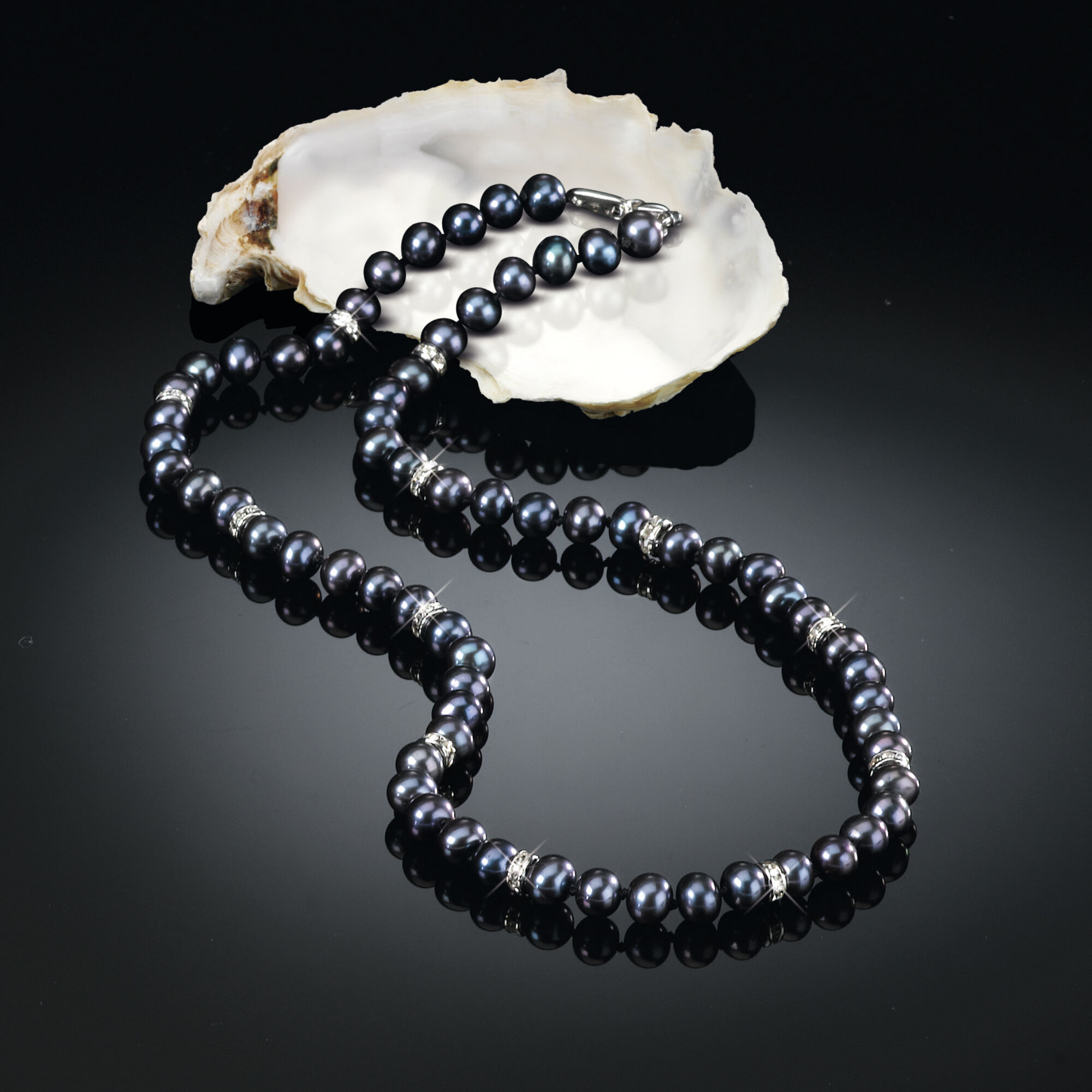 Midnight Spell Black Pearl Necklace 1333 0337 b shell