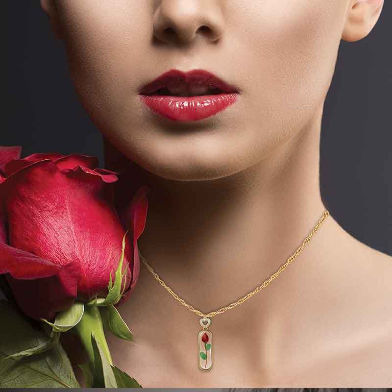 Rose bud necklace top