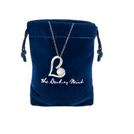 Embraced by Love Pearl Diamond Pendant 11634 0019 g giftpouch