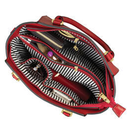 The Camilla 3 in 1 Handbag Set 10052 0014 e inside