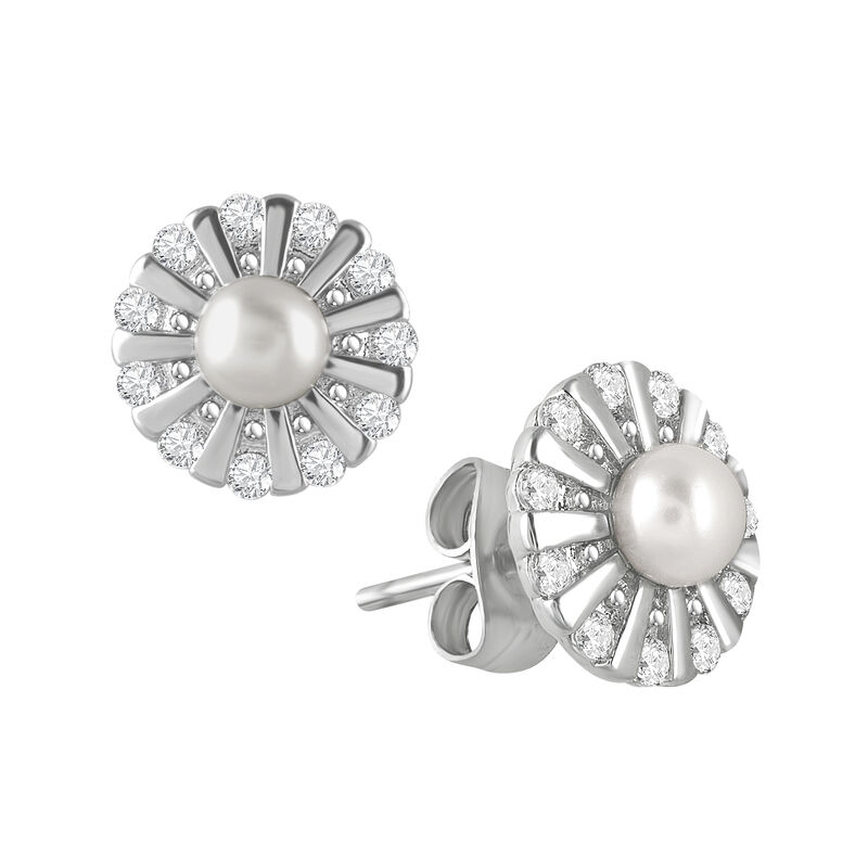 A Year of Pearl Essentials 6075 0023 f earring2