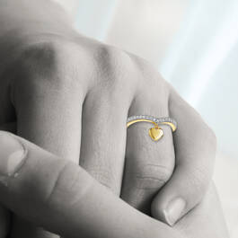 Heart on My Sleeve Ring 12200 0011 m model