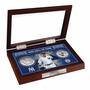 Derek Jeter Hall of Fame Commemorative Set 6467 001 1 1
