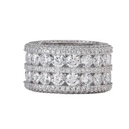 The 13 Carat Eternity Ring 11686 0016 c flat