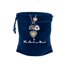 The Enchanted Heart Charm Pendant 11847 0020 m giftpouch