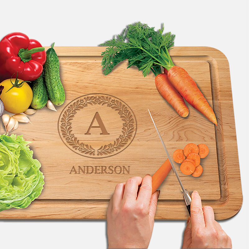 The Personalized Vermont Maple Cutting Board 1468 001 1 3